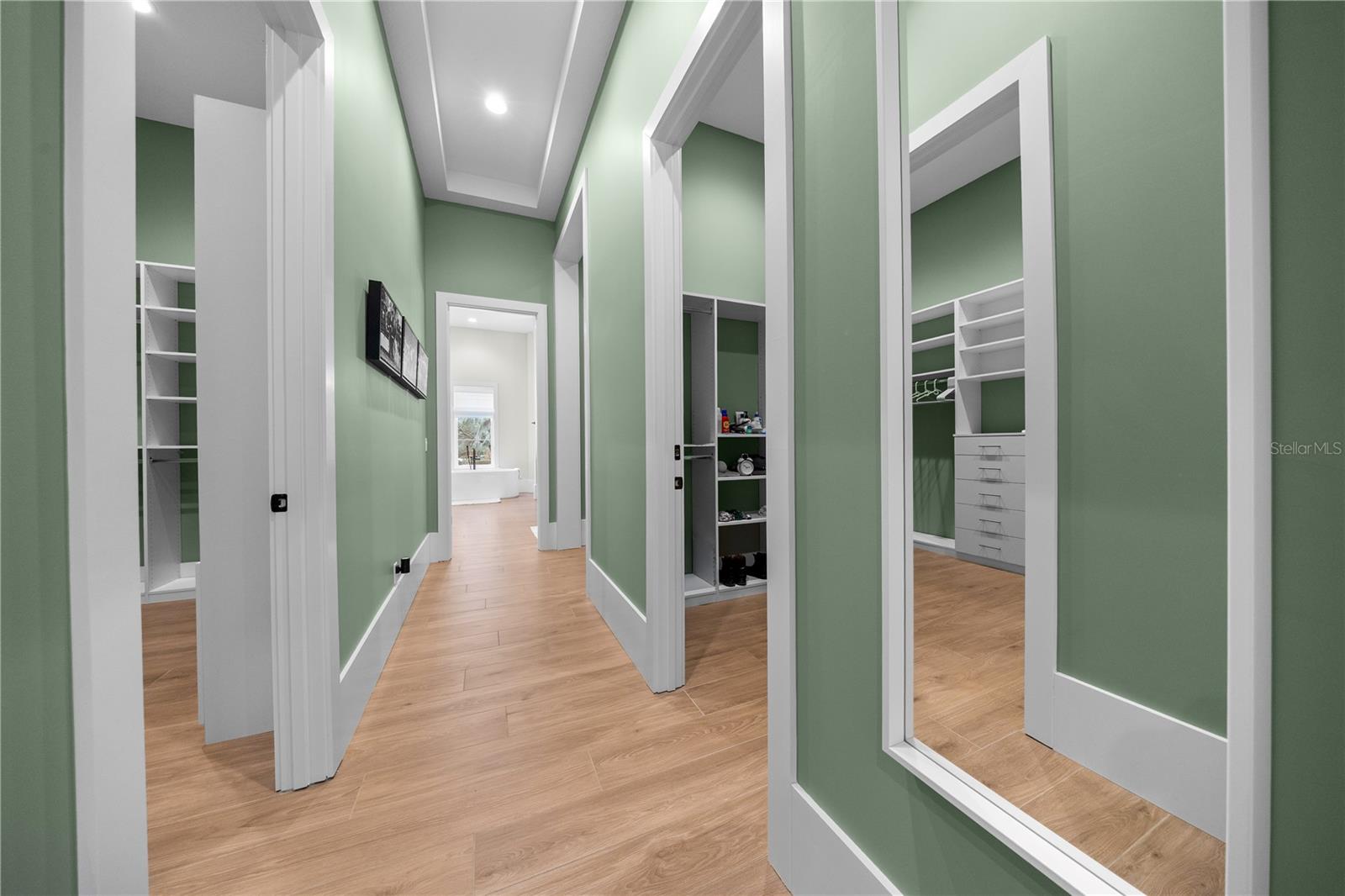 RLR GOLDEN OCALA - Residential