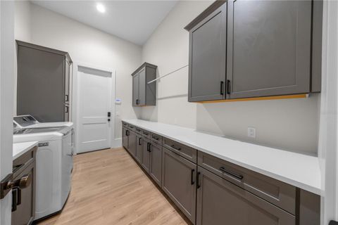 Tiny photo for 8095 NW 29th Street Road, Ocala, FL 34482 (MLS # OM714903)