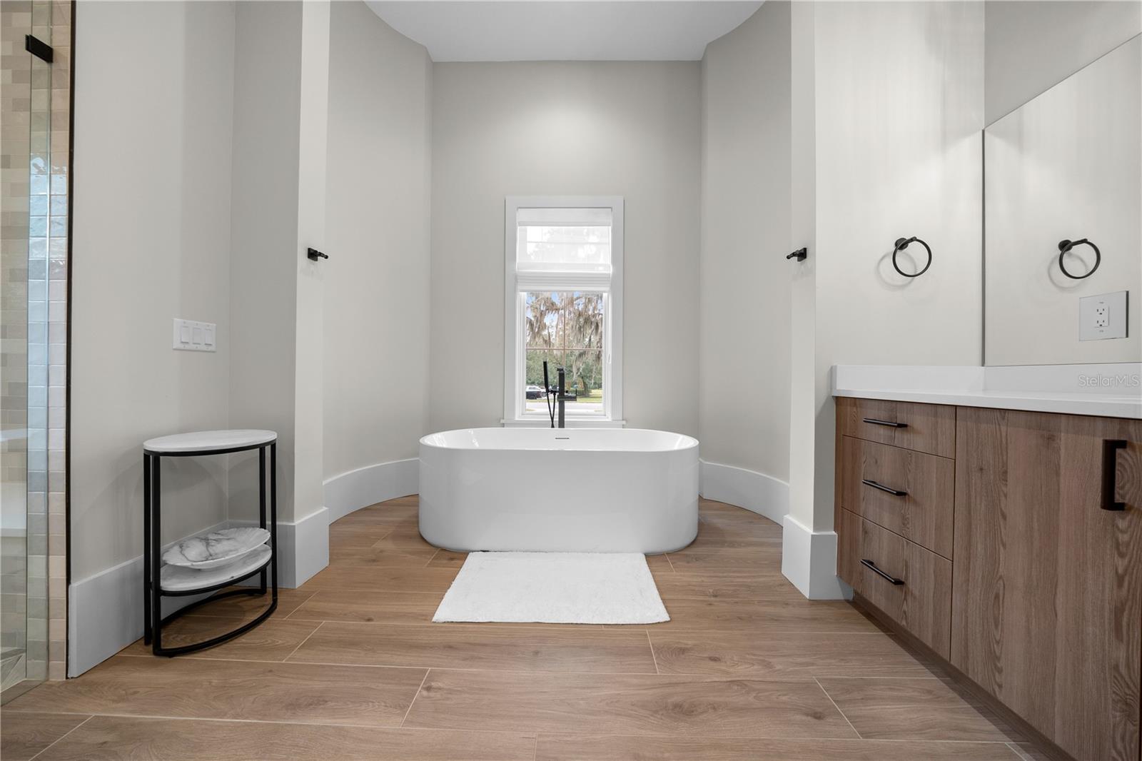 RLR GOLDEN OCALA - Residential