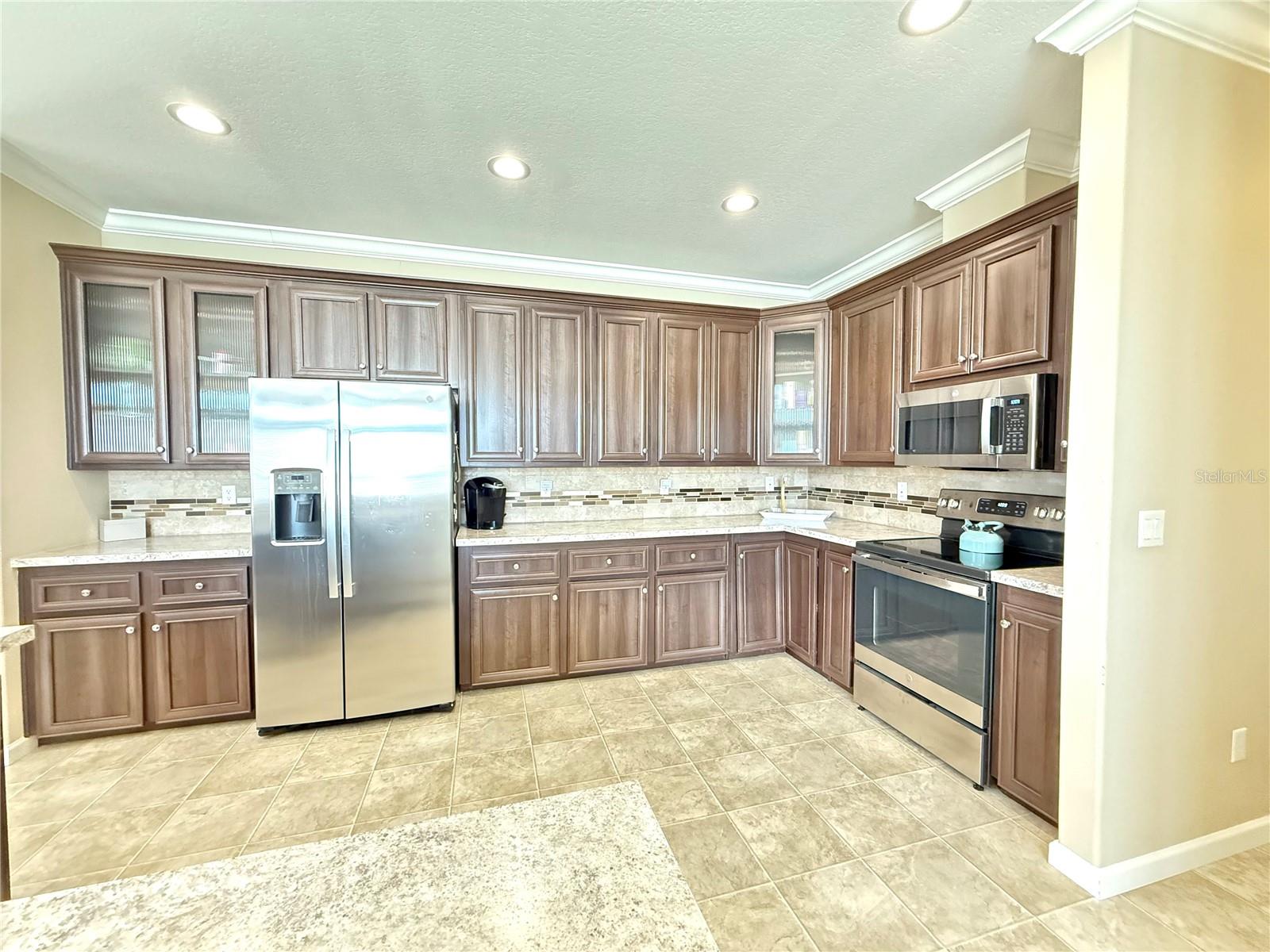 IMPERIAL LAKES ESTATES UNIT II - Residential