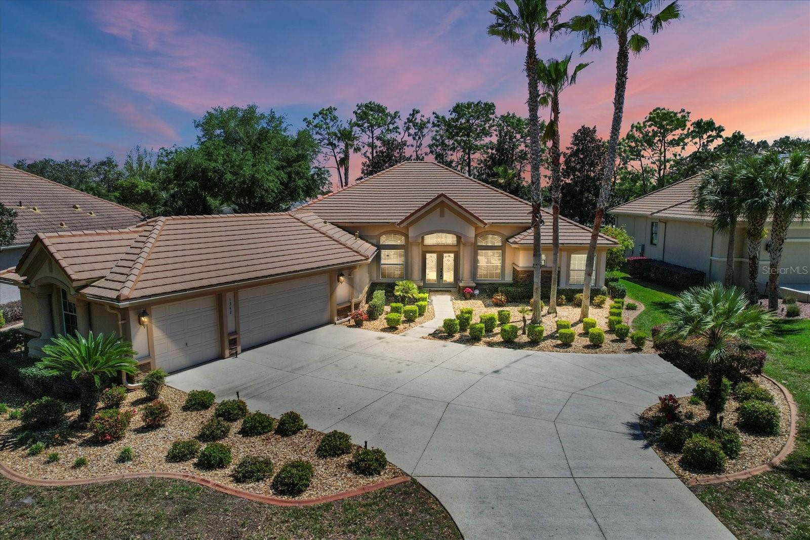 1342 W DOUBLE EAGLE COURT