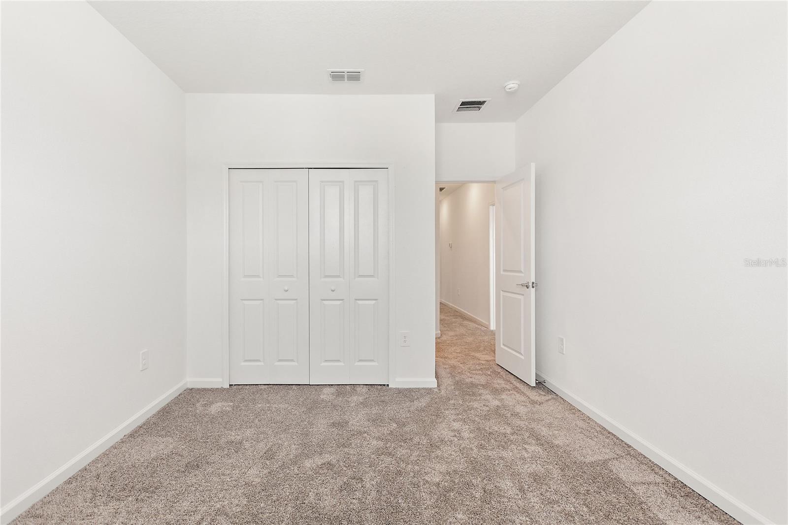 LAKE WILSON RESERVE PB 31 PGS 97-103 LOT 116 - Residential Lease