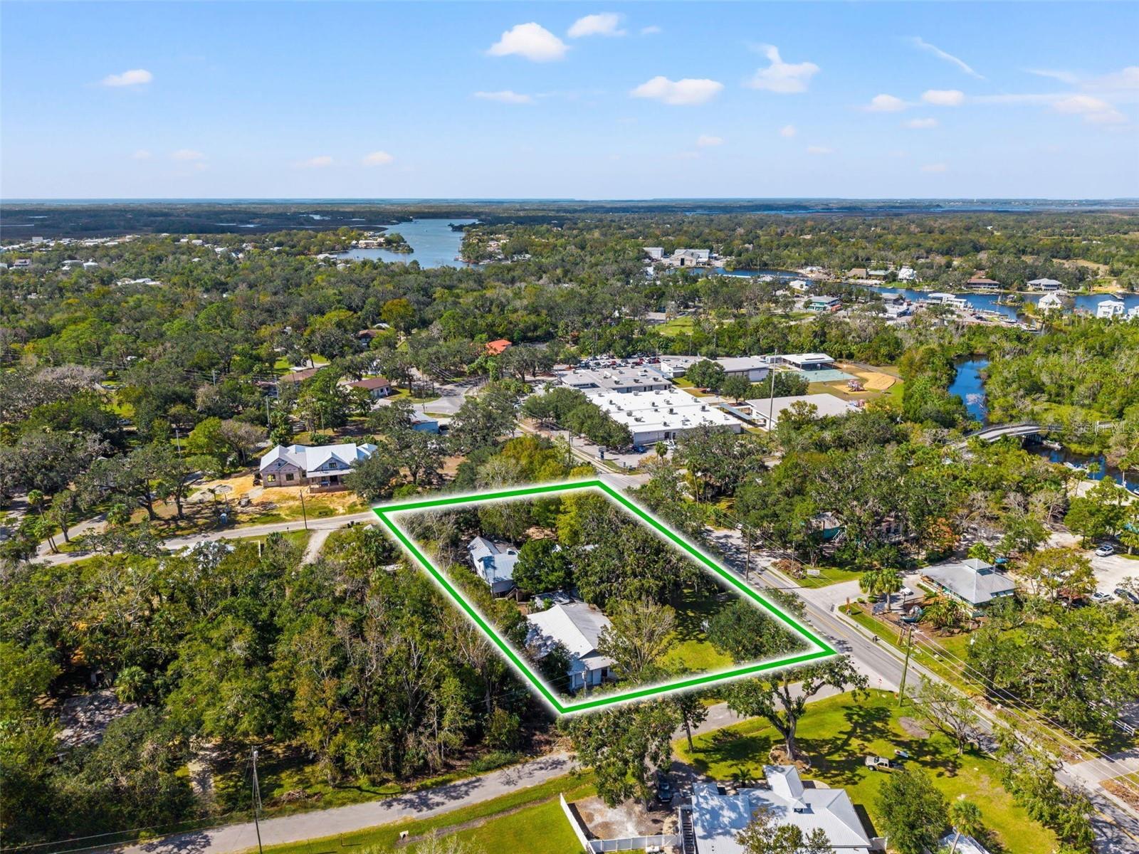 HOMOSASSA TOWN - Residential