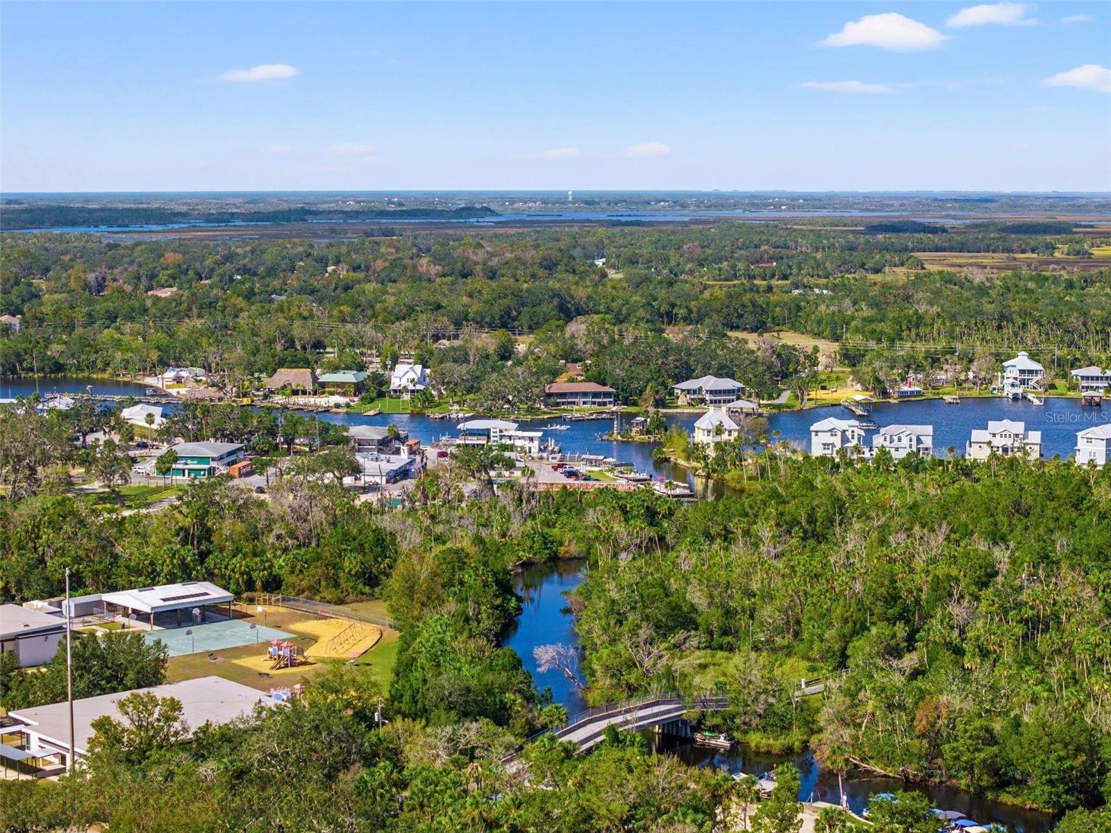 HOMOSASSA TOWN - Residential