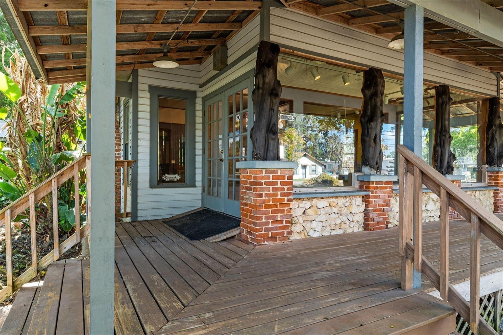 HOMOSASSA TOWN - Residential