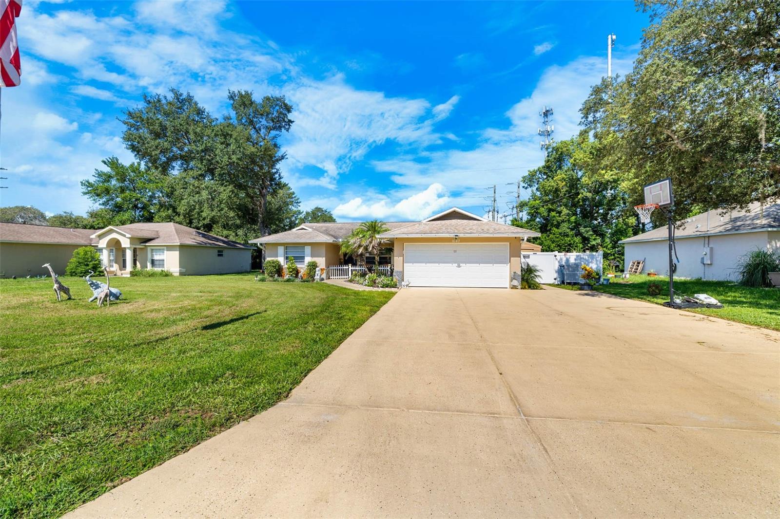 1649 LARKIN ROAD