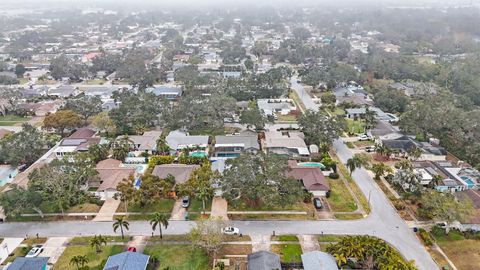 A home in LARGO