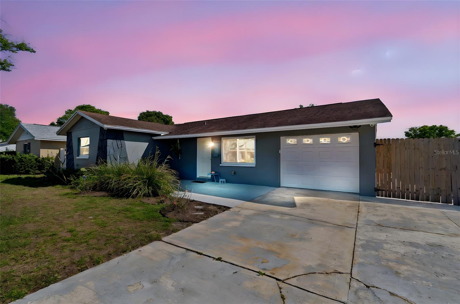 BONNIE BAY UNIT ONE - Residential