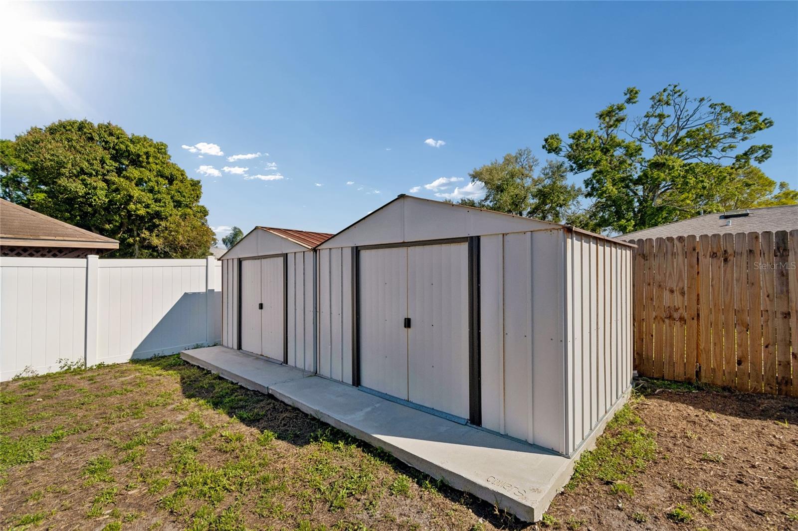 BONNIE BAY UNIT ONE - Residential