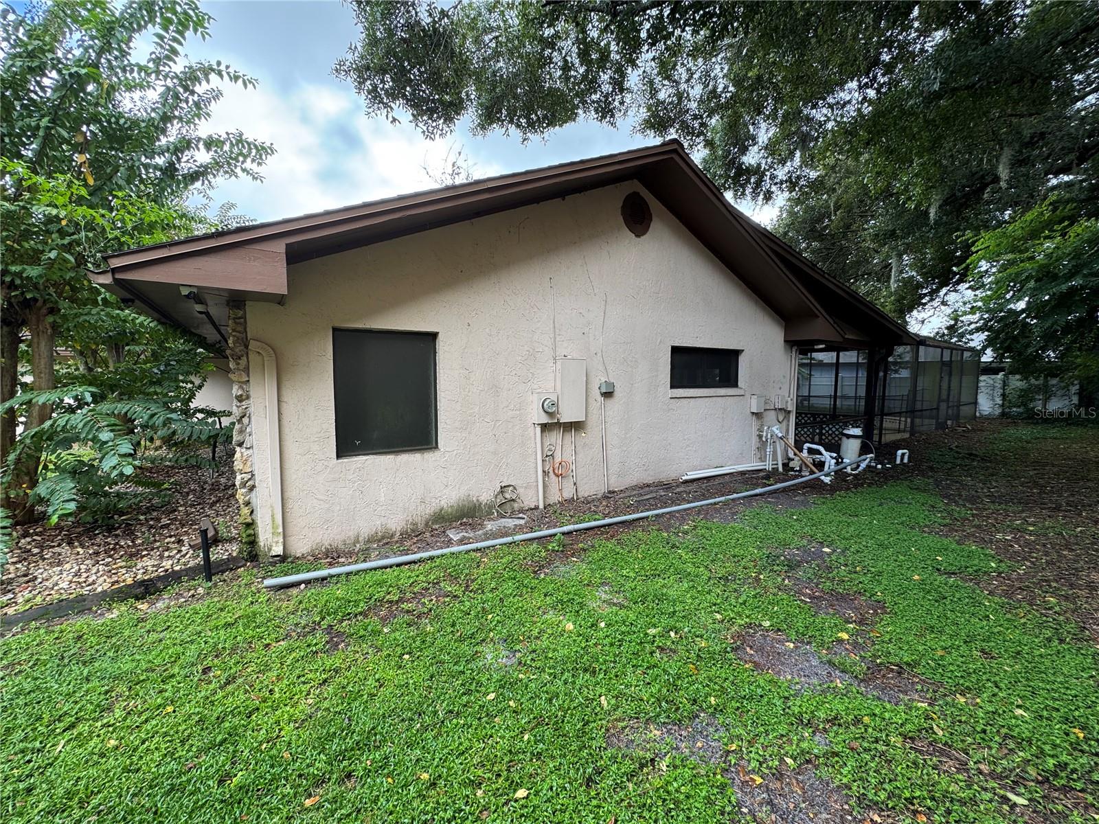 4208 ARBOR OAKS COURT