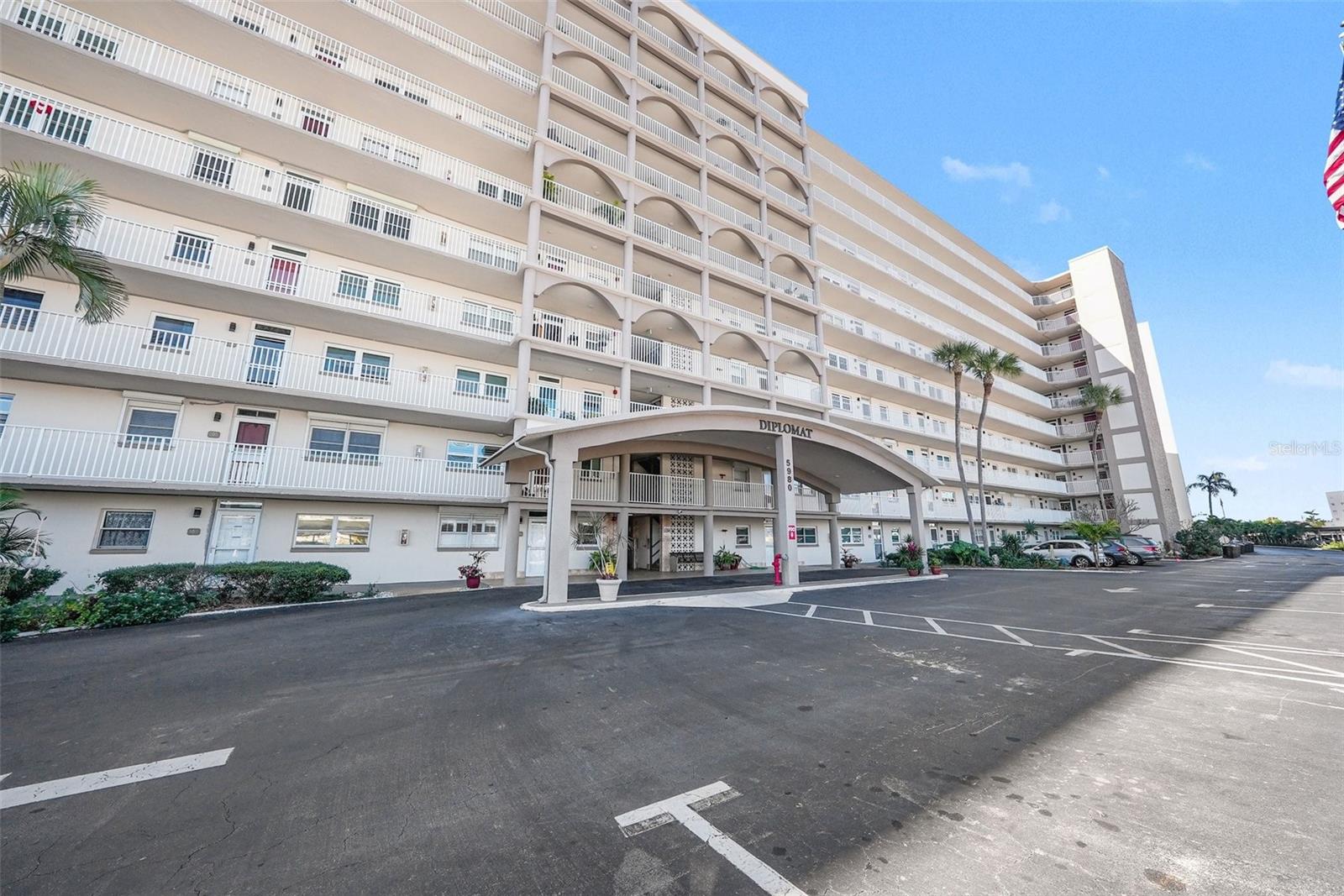 TOWN SHORES OF GULFPORT - Residential