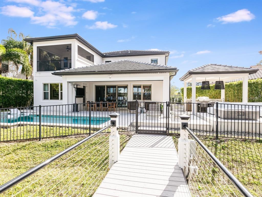 ROYAL CYPRESS PRESERVE - Residential