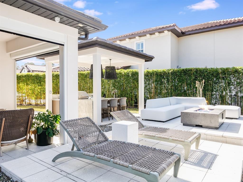 ROYAL CYPRESS PRESERVE - Residential