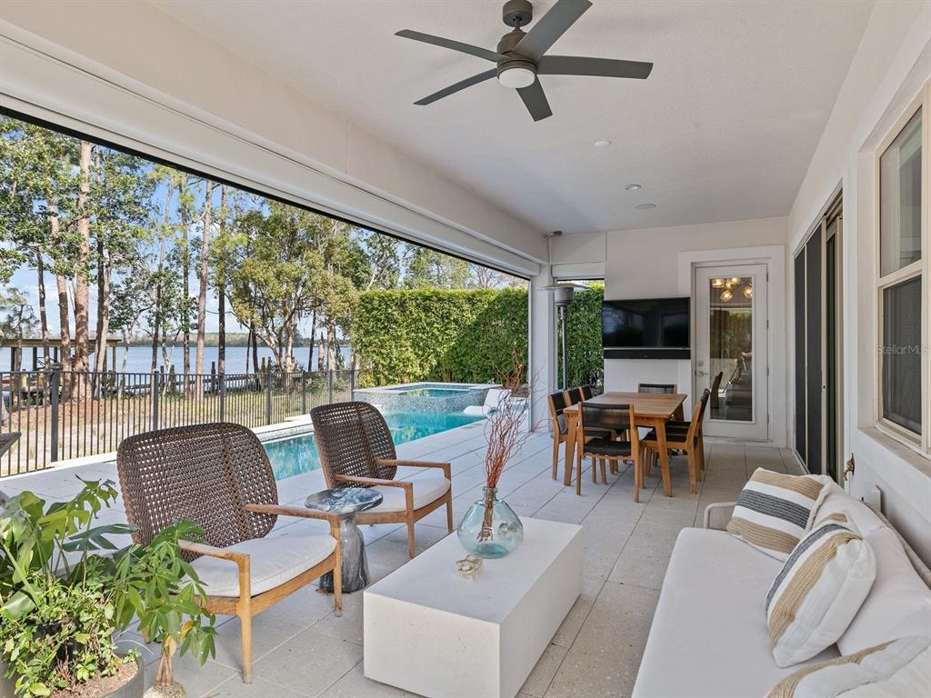 ROYAL CYPRESS PRESERVE - Residential