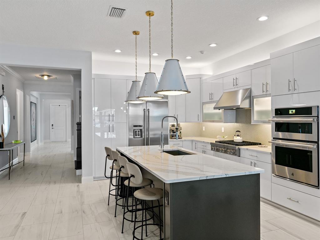 ROYAL CYPRESS PRESERVE - Residential