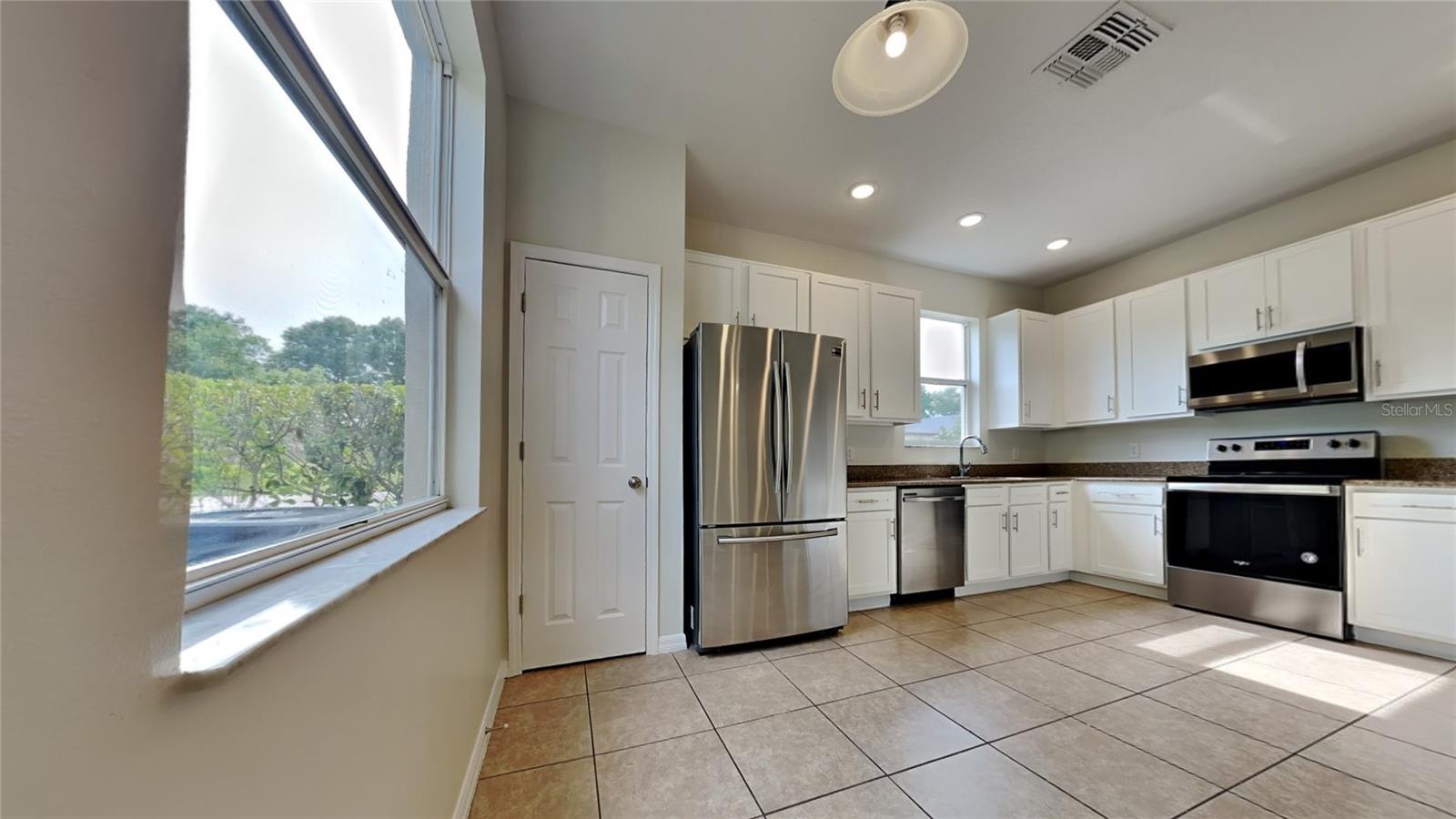 3002 SUNSCAPE TERRACE