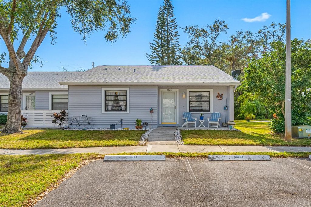 Photo of 1125 Somerset Circle S, Dunedin, FL 34698 (MLS # O6378039)