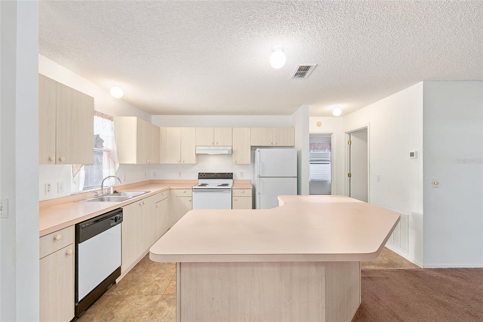 VILLAGES OF SUMTER UNIT 10 - Residential