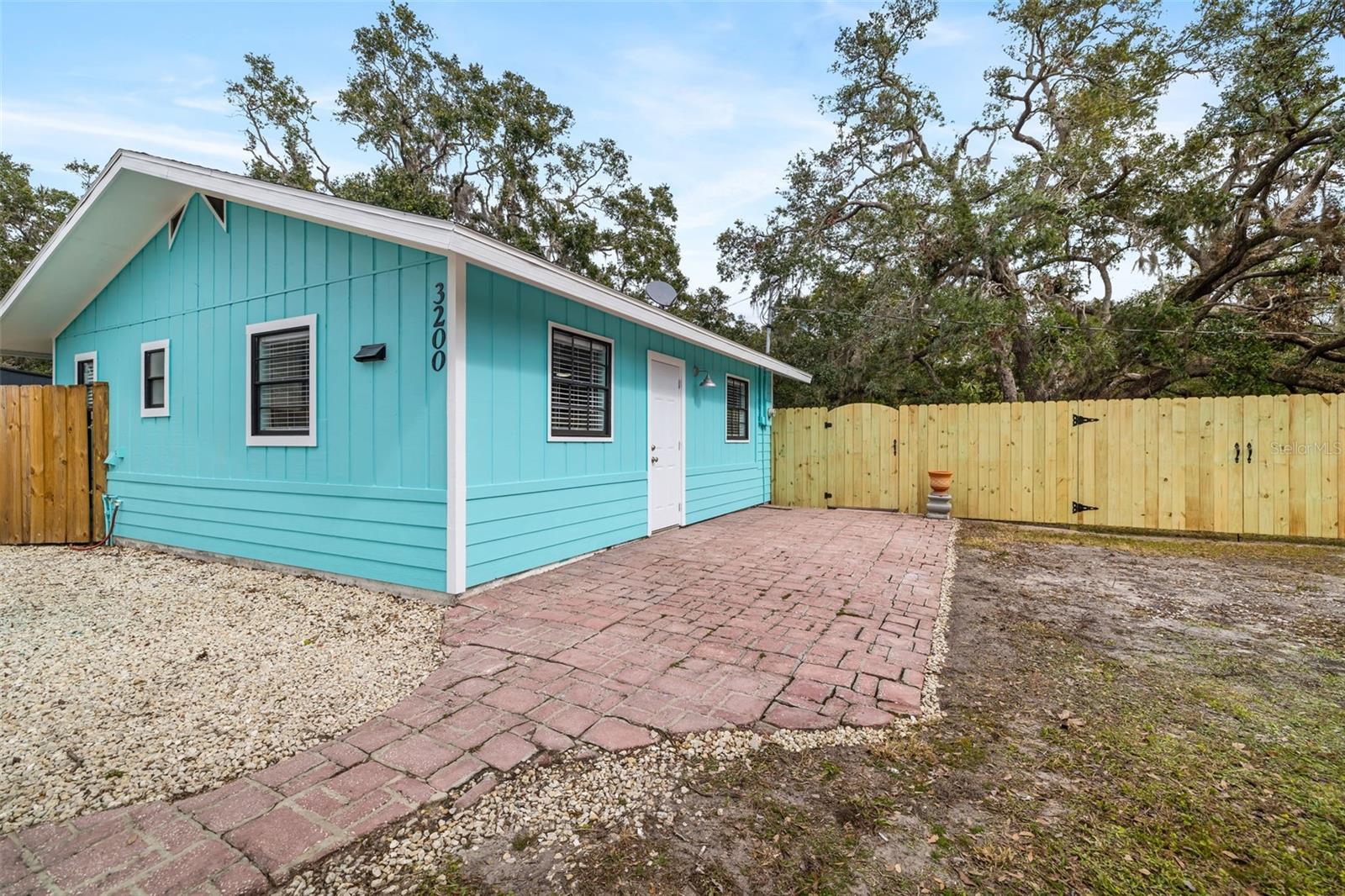 TOBERO WOODS - Residential