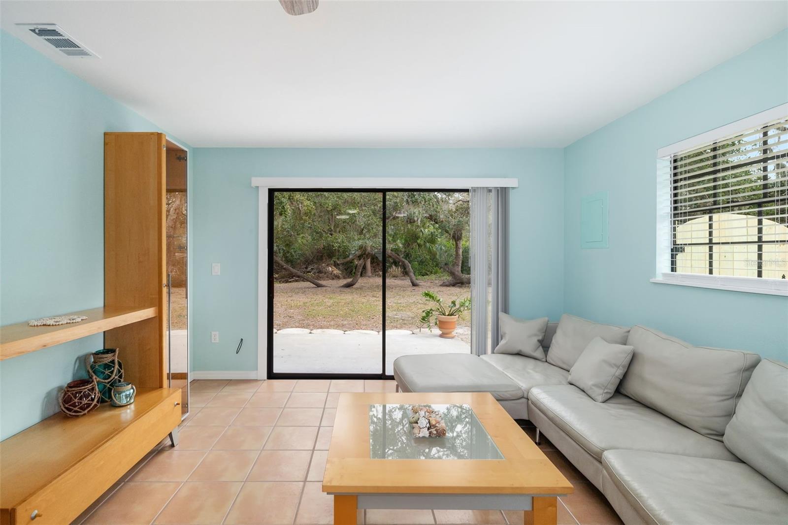 TOBERO WOODS - Residential