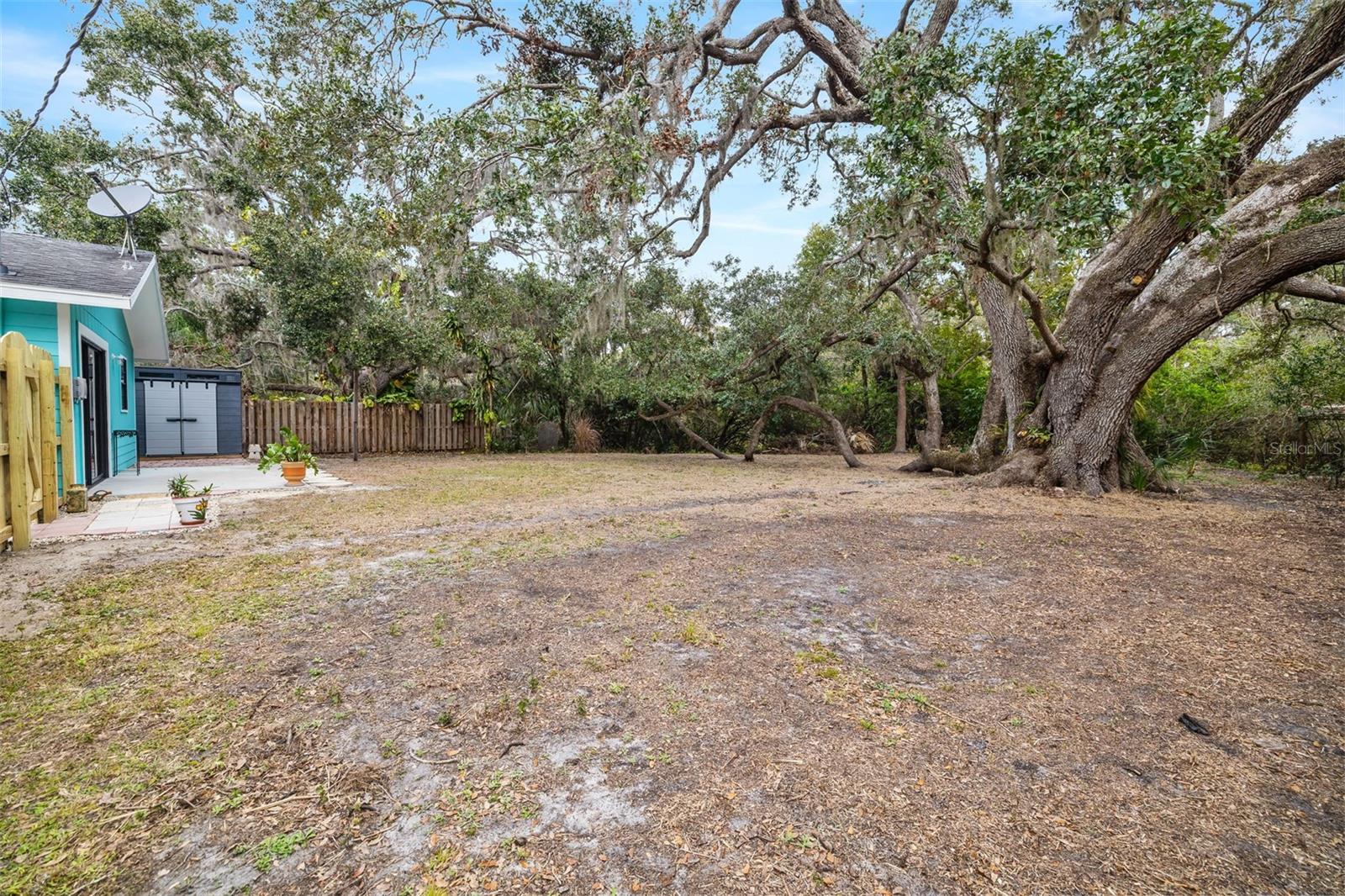 TOBERO WOODS - Residential