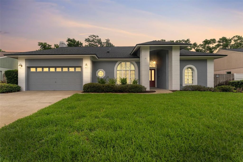 Photo of 15615 Indian Queen Drive, Odessa, FL 33556 (MLS # TB8387072)