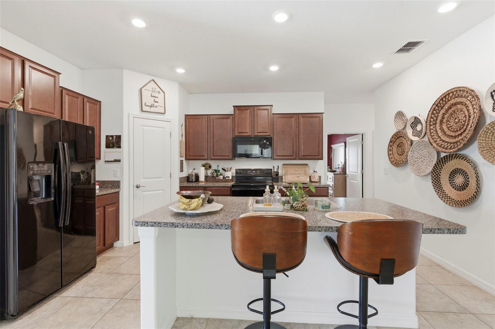 TWIN CREEKS PH 1 & 2 - Residential