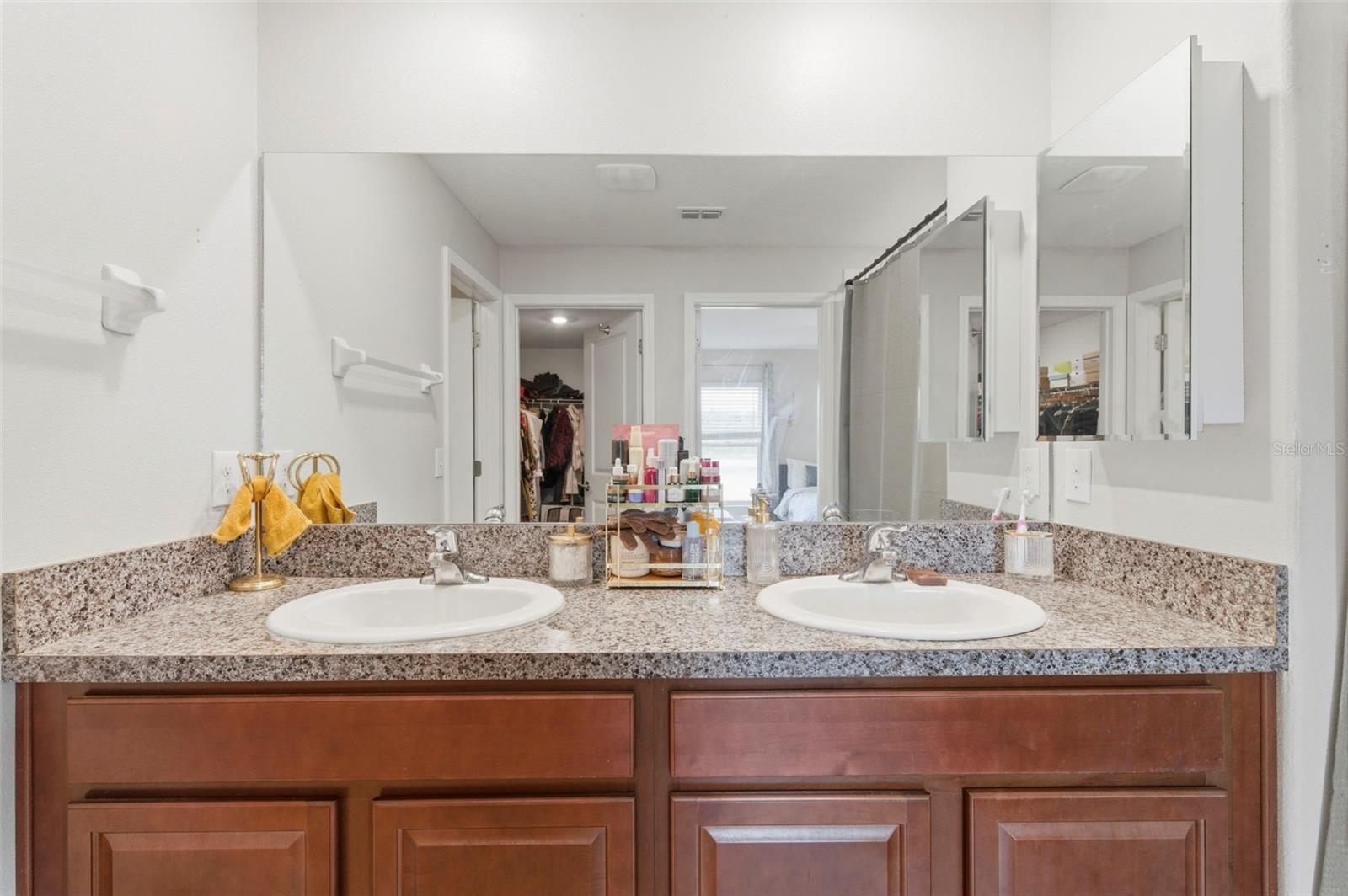 TWIN CREEKS PH 1 & 2 - Residential