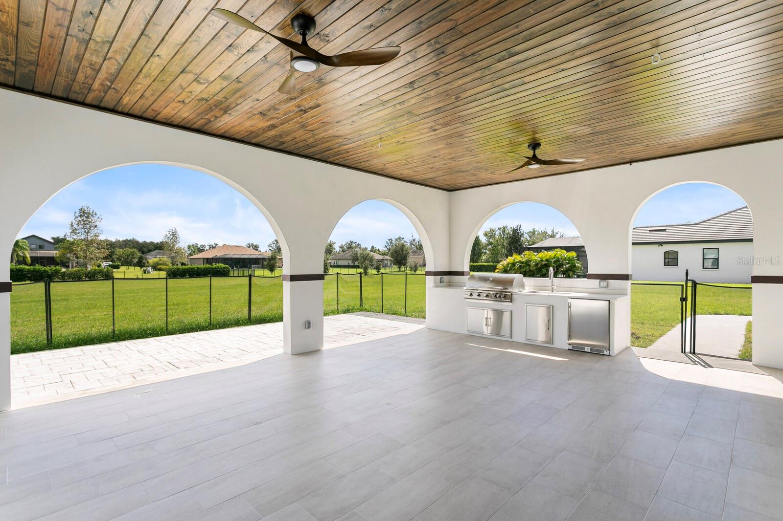 HAWK CREEK RESERVE - Residential