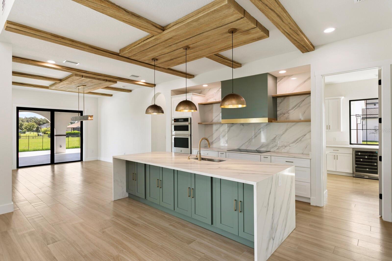 HAWK CREEK RESERVE - Residential