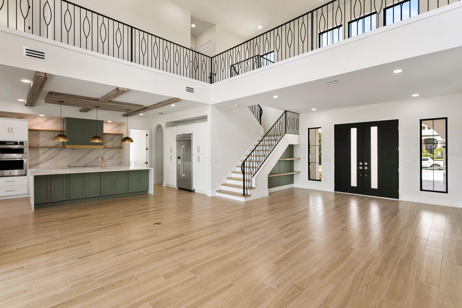HAWK CREEK RESERVE - Residential