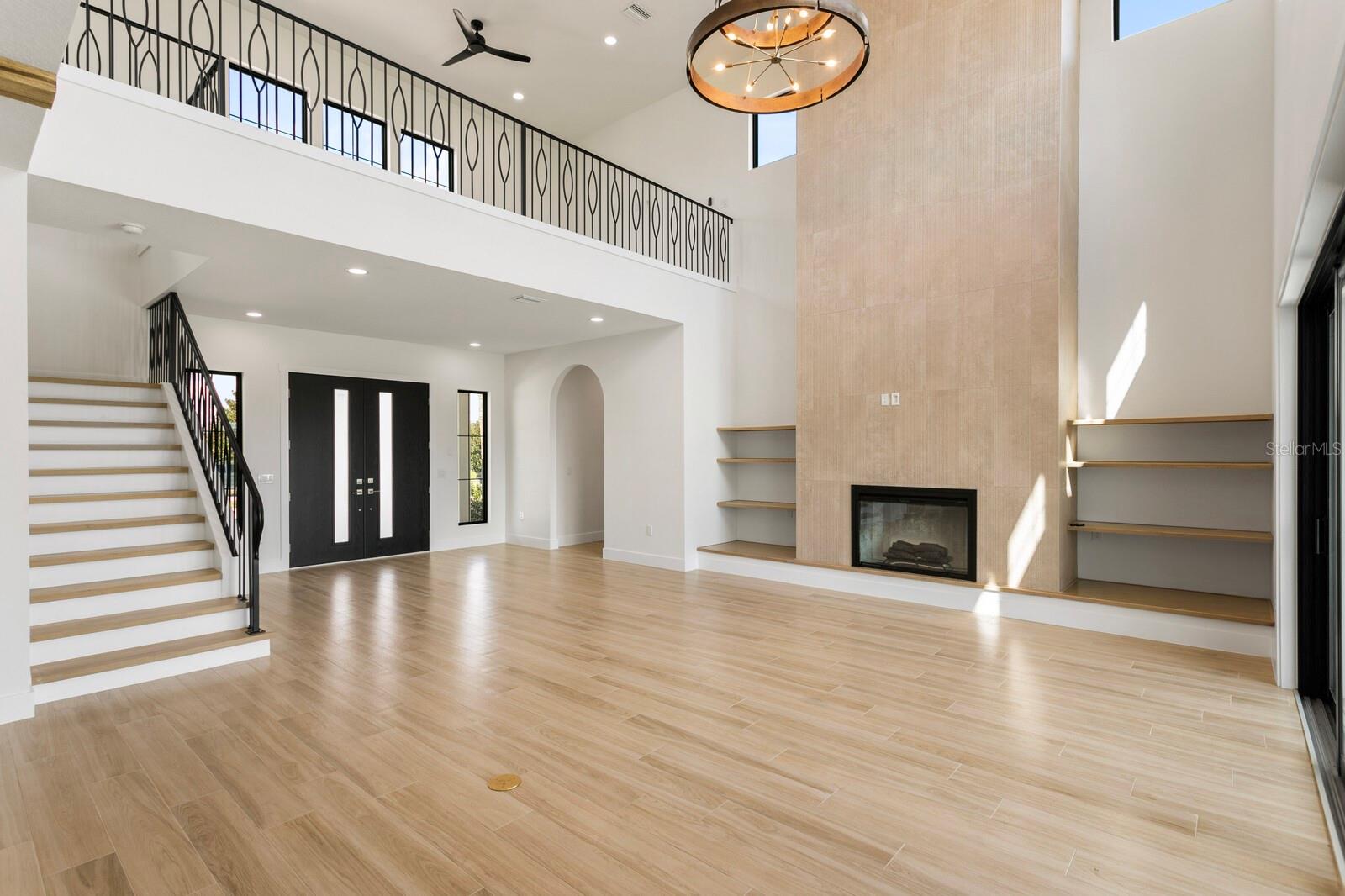 HAWK CREEK RESERVE - Residential