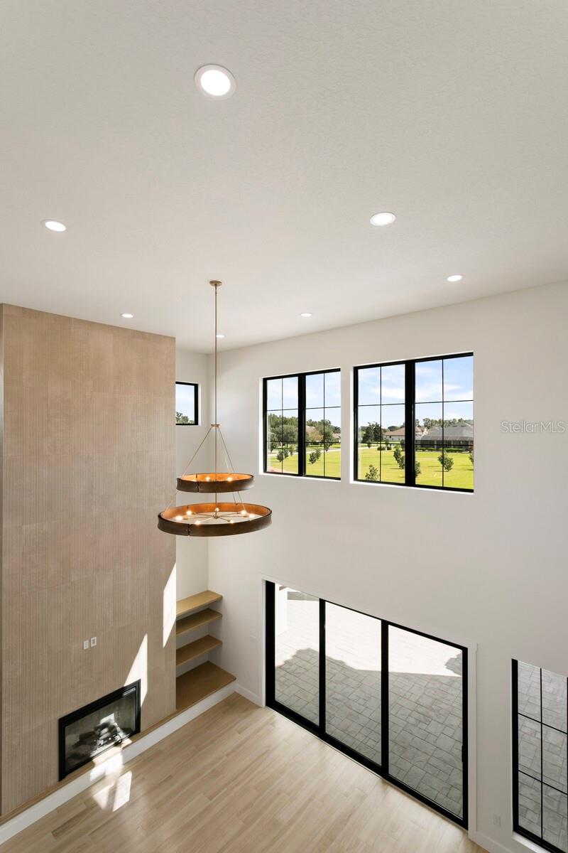 HAWK CREEK RESERVE - Residential