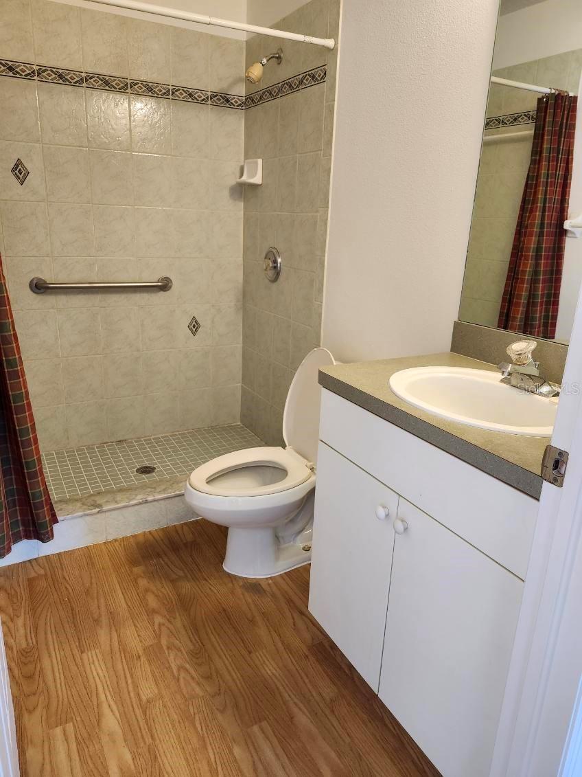 GOLDEN HEIGHTS - Residential Income