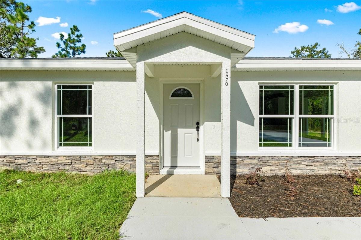 1570 NE 152ND COURT