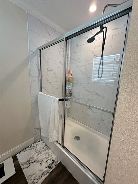 Tiny photo for 6867 NE 5th Street, Ocala, FL 34470 (MLS # OM720102)