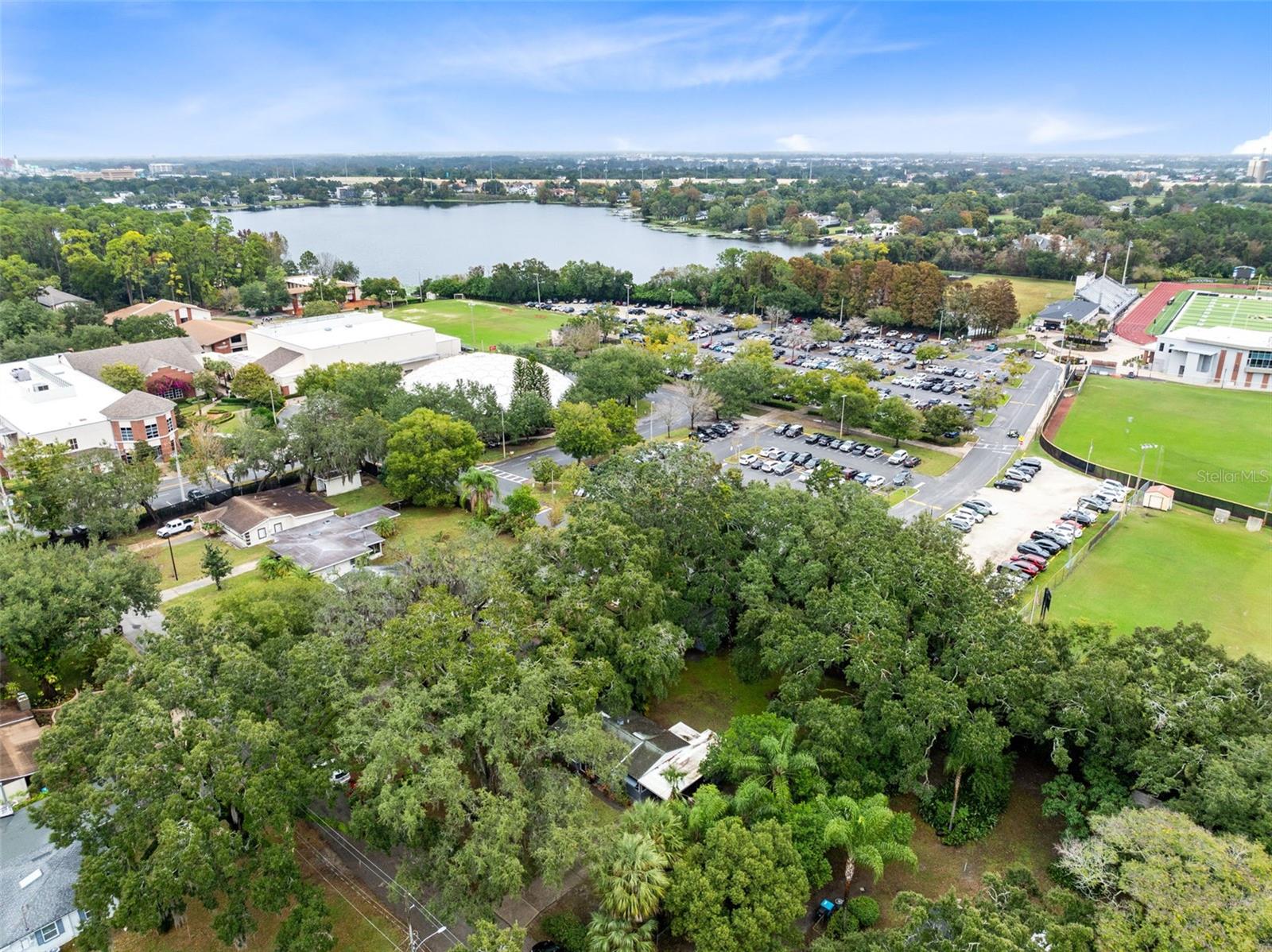 GOLFWOOD HEIGHTS - Residential