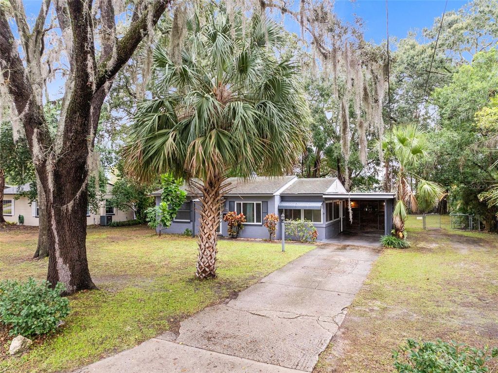 Photo of 3511 Fairway Lane, Orlando, FL 32804 (MLS # O6366275)