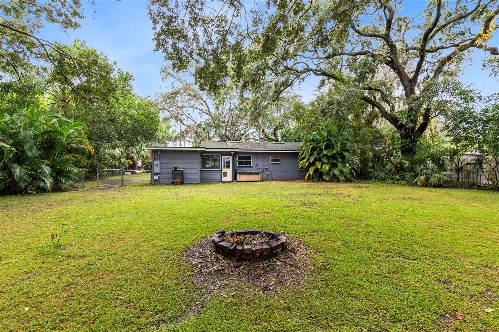 GOLFWOOD HEIGHTS - Residential