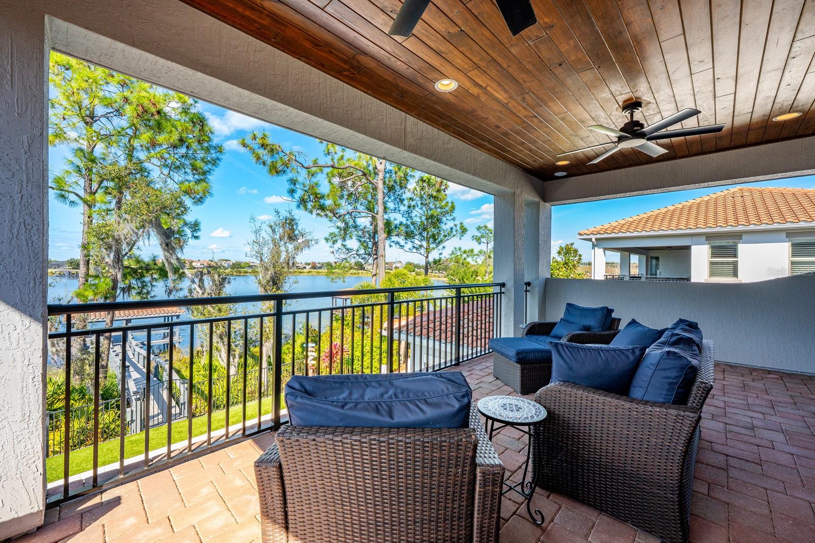 AVALON COVE - Residential