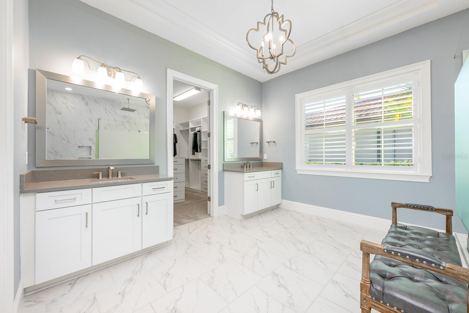 AVALON COVE - Residential