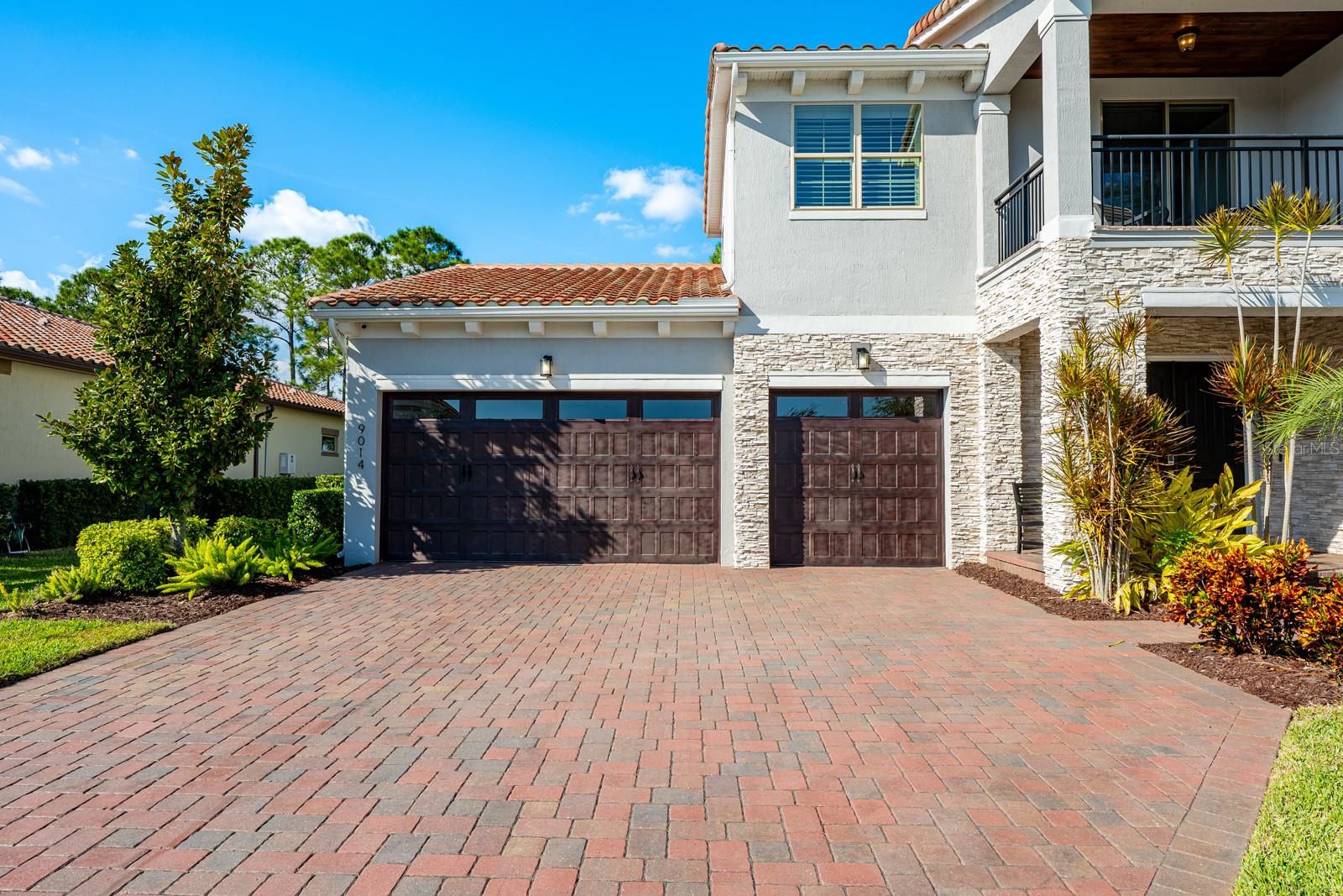 AVALON COVE - Residential