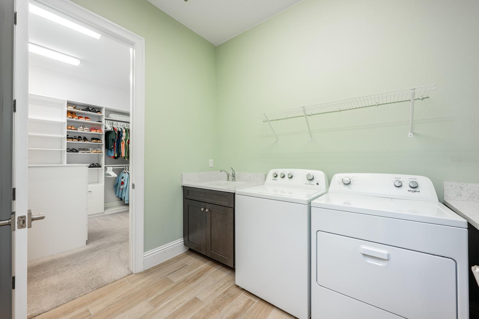 AVALON COVE - Residential