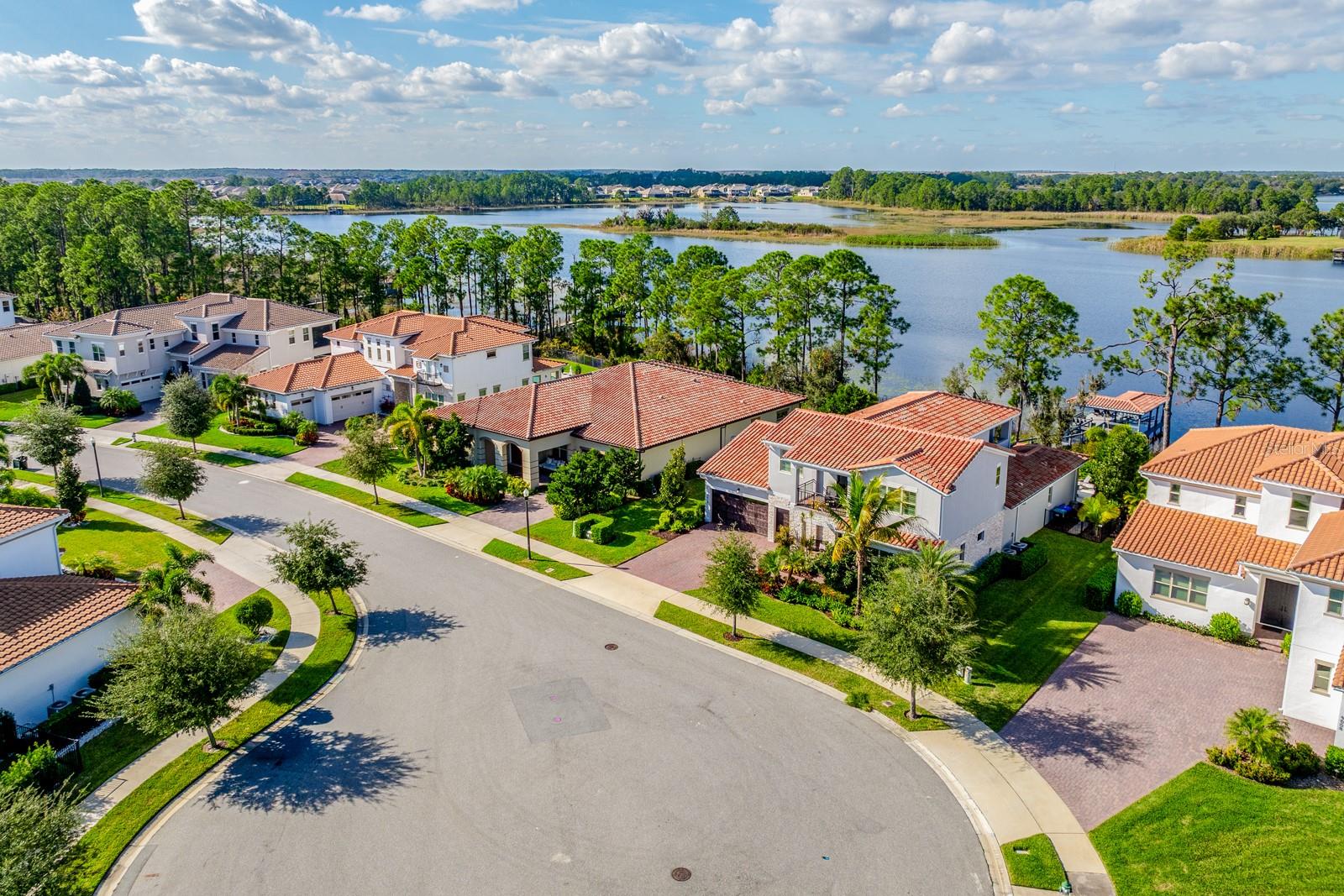 AVALON COVE - Residential