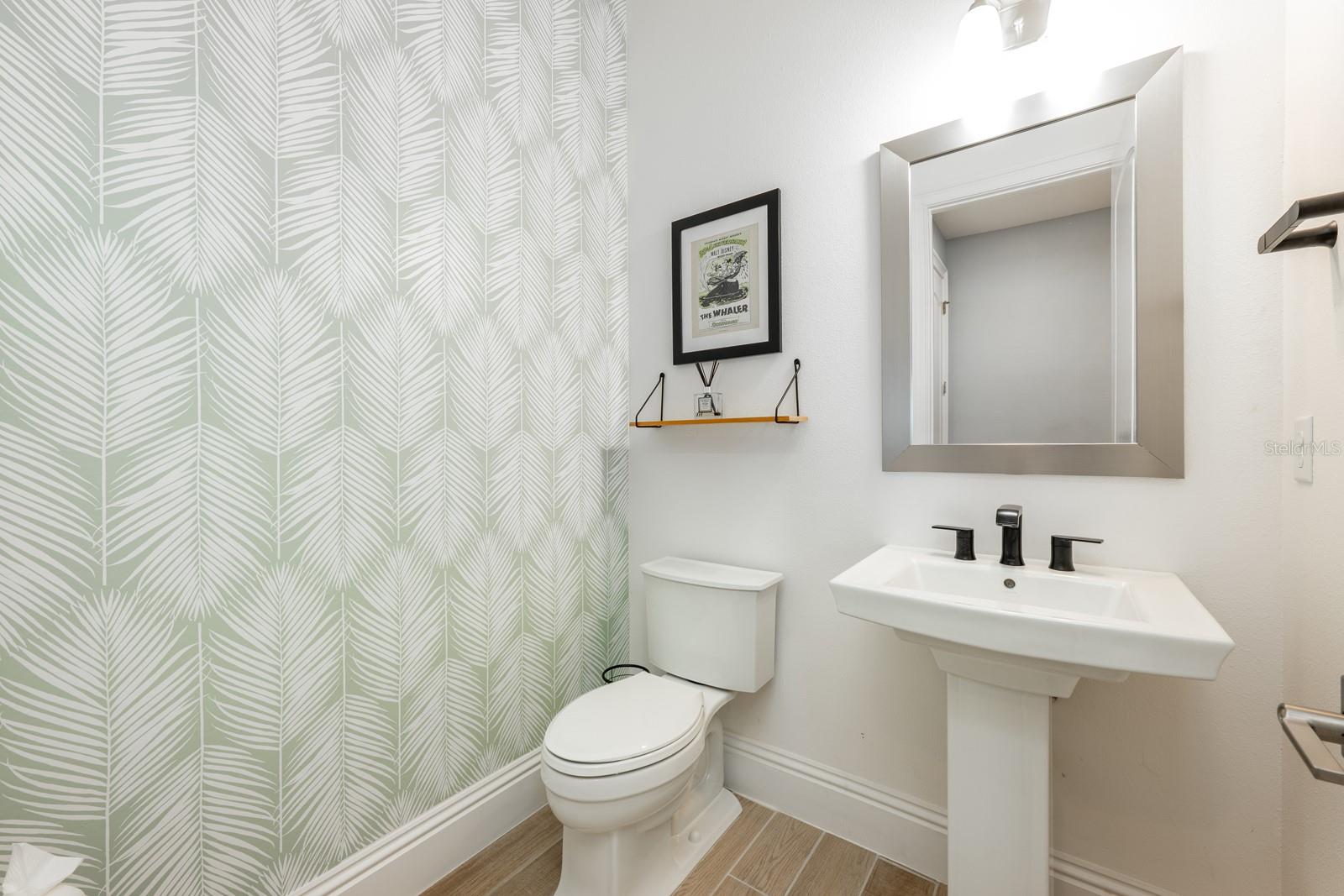 AVALON COVE - Residential