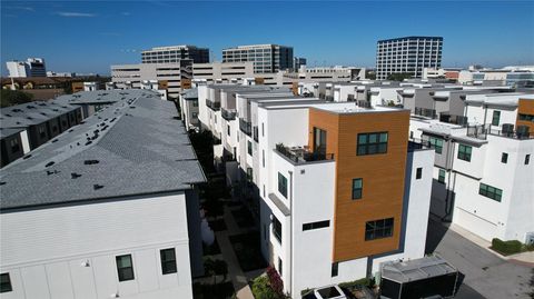 A home in TAMPA