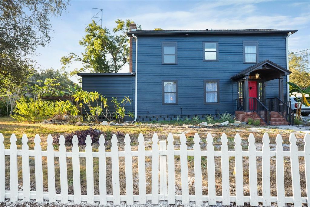 Photo of 1013 Magnolia Drive, Clearwater, FL 33756 (MLS # C7520606)