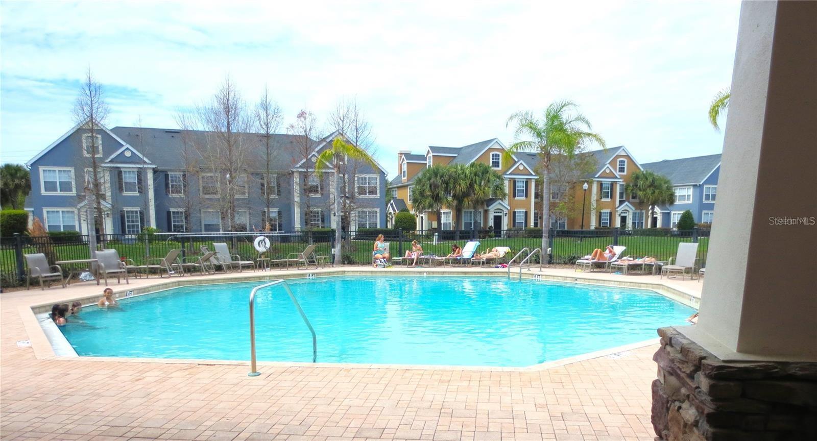 ADMIRALS WALK - Residential Lease