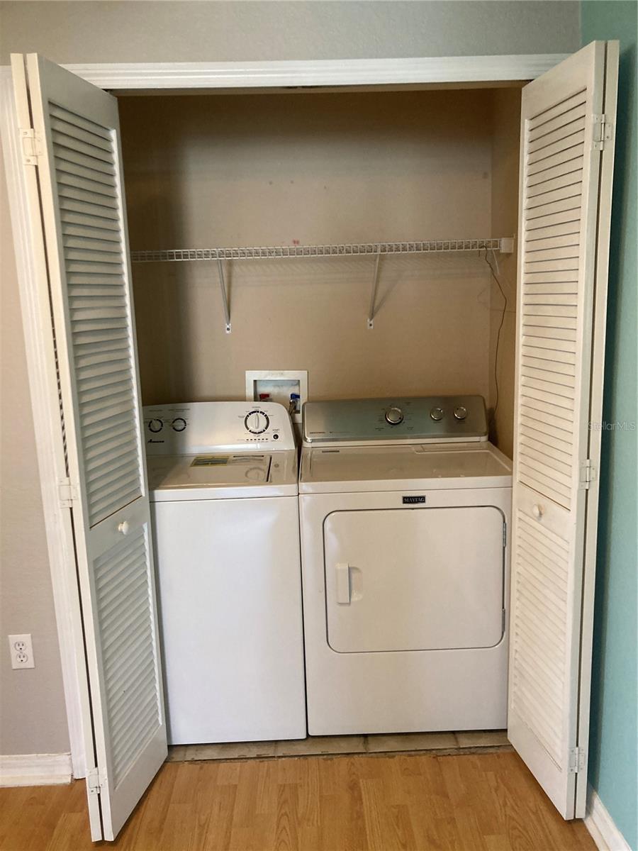 ADMIRALS WALK - Residential Lease
