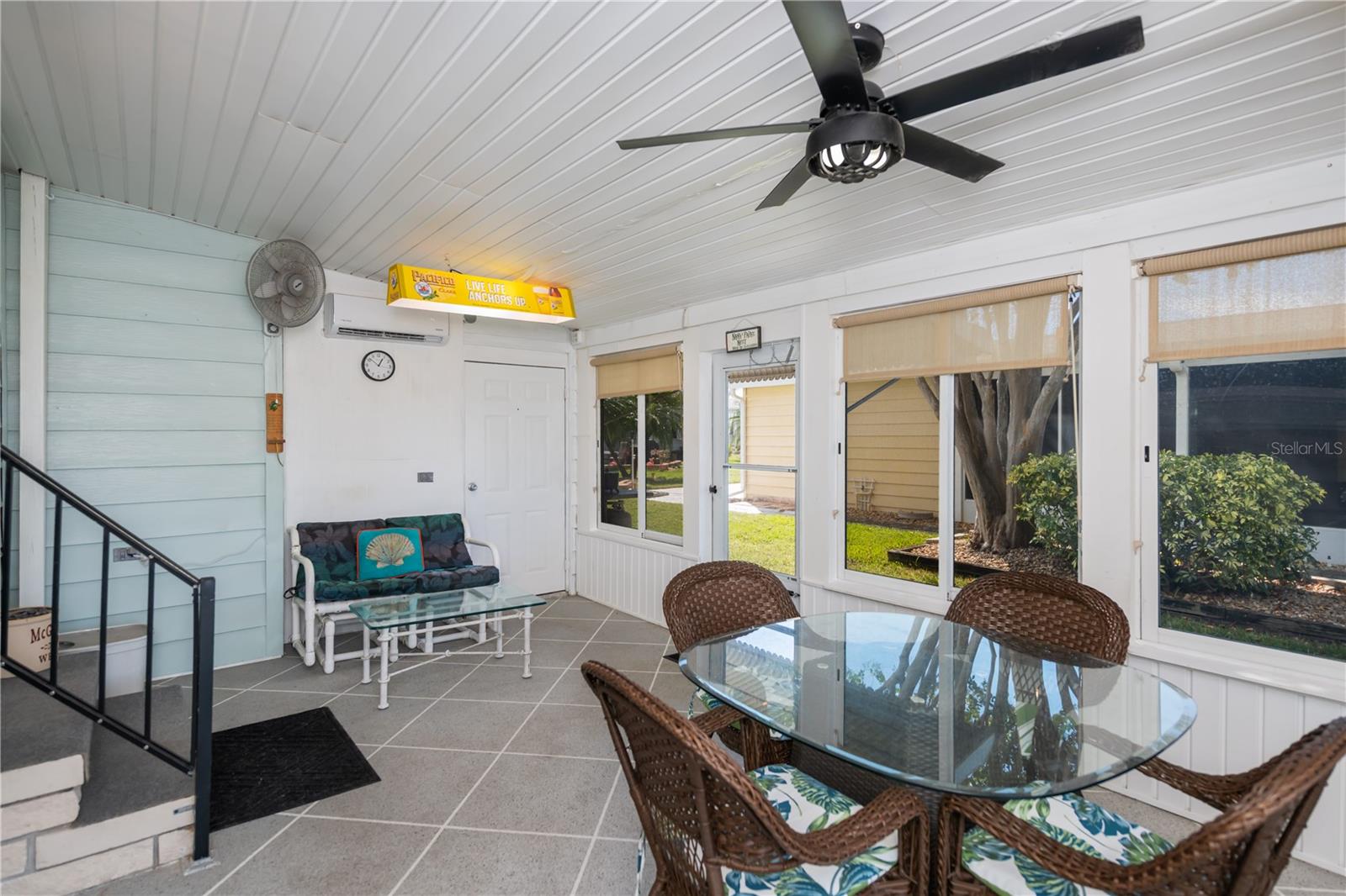 TANGERINE WOODS - Residential